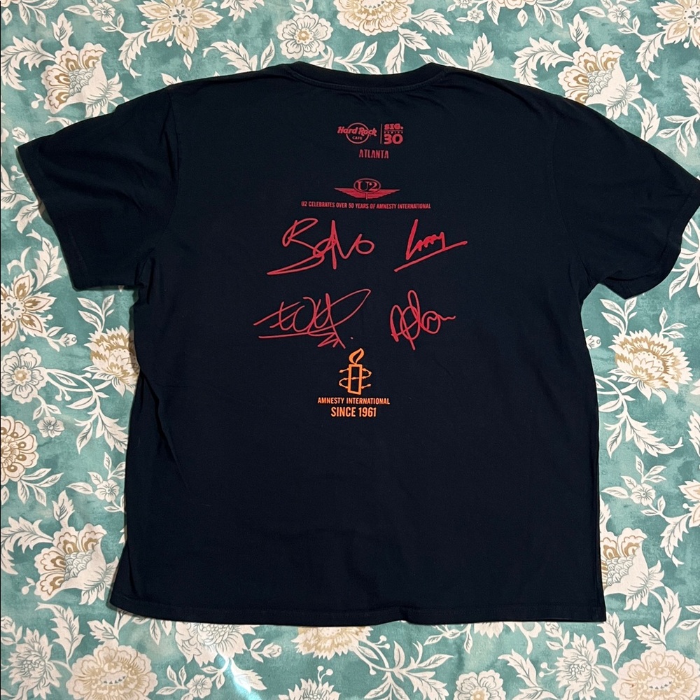 Hard Rock Cafe Young Men’s Fit Tee - Picture 4 of 6